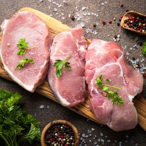 100g thịt lợn bao nhiêu calo? Xây dựng thực đơn ăn kiêng từ thịt lợn