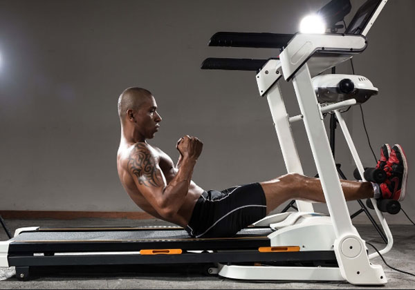 Chia sẻ cách giảm mỡ bụng với máy chạy bộ hiệu quả