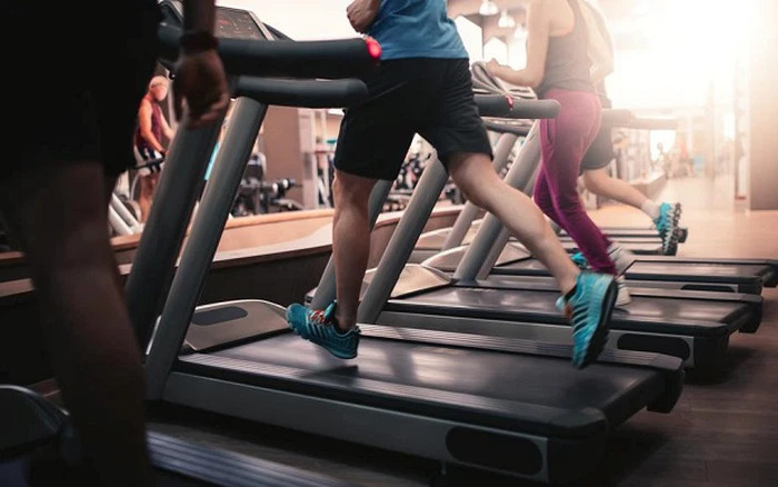 Máy chạy bộ có giúp tăng tỉ lệ trao đổi chất không?
